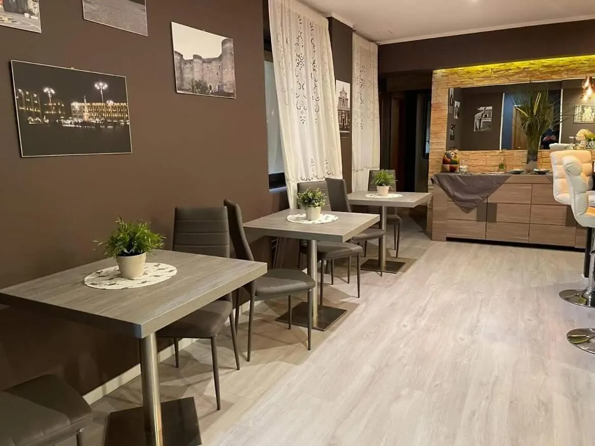 Bed & Breakfast Bed and Breakfast Il Ghiro Catania Italia