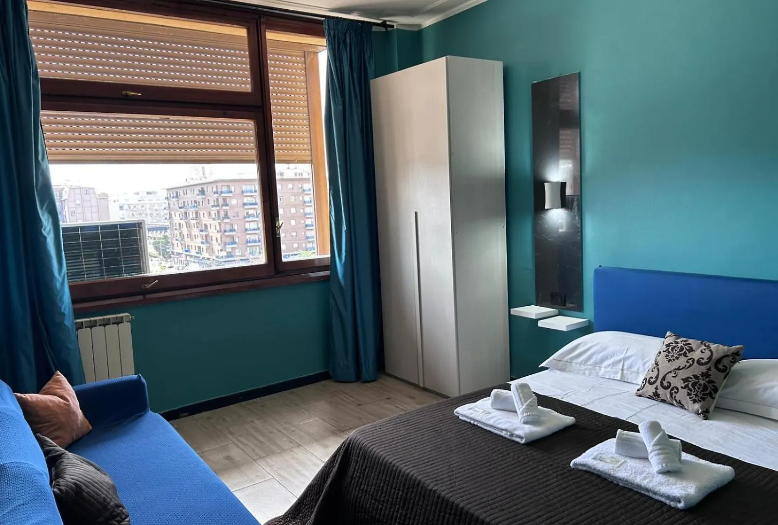 住宿加早餐酒店 Vivendo Rooms 卡塔尼亚